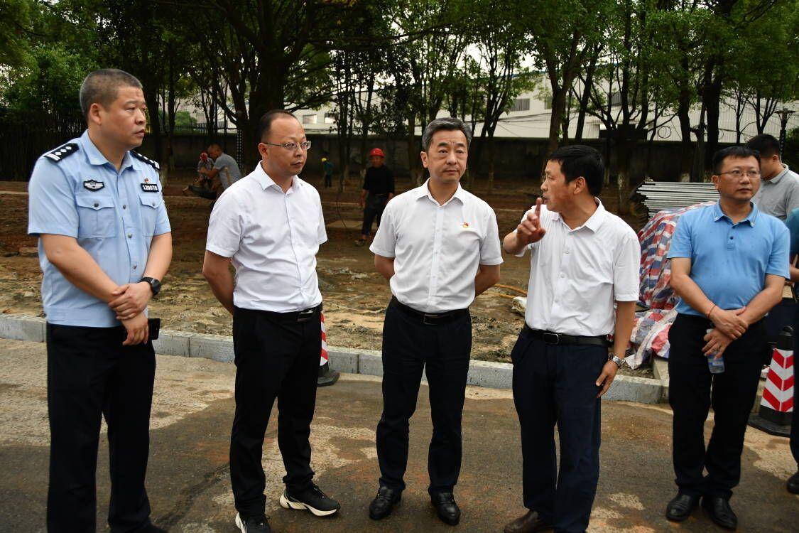呈娇献嵋流动情 毒辣透顶性凶残是什么生肖详细解答、解释与落实、构建解答解释落实